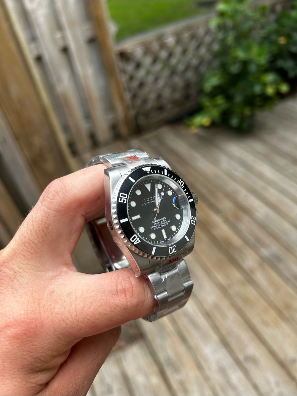 Seiko Men's Stainless Steel Watch with Black Dial - Picture 2 of 3